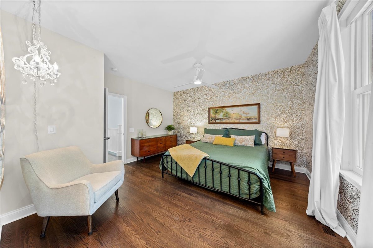 1852 N Sheffield Avenue, Chicago, IL 60614