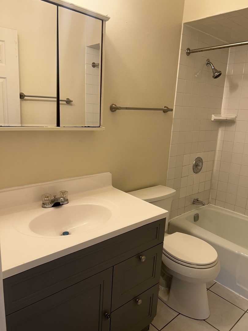 12620 S Alpine Drive #4, Alsip, IL 60803