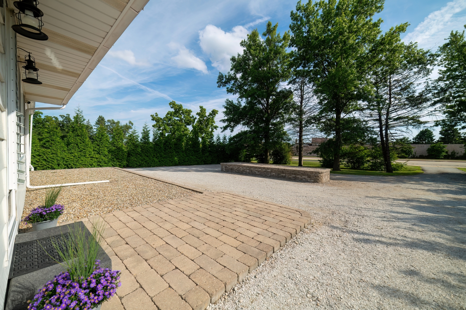 2667 E Lincoln Highway, New Lenox, IL 60451