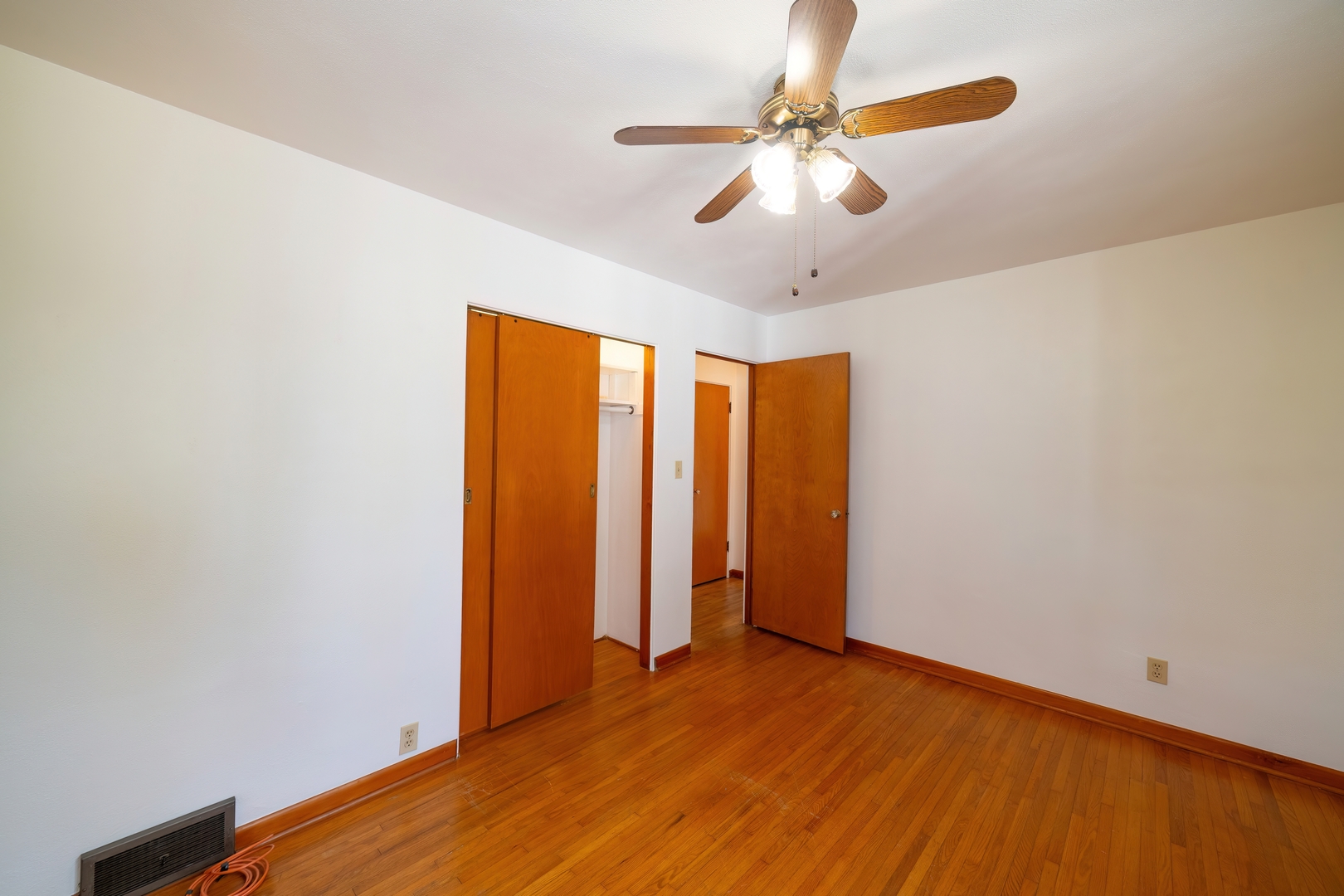 2667 E Lincoln Highway, New Lenox, IL 60451