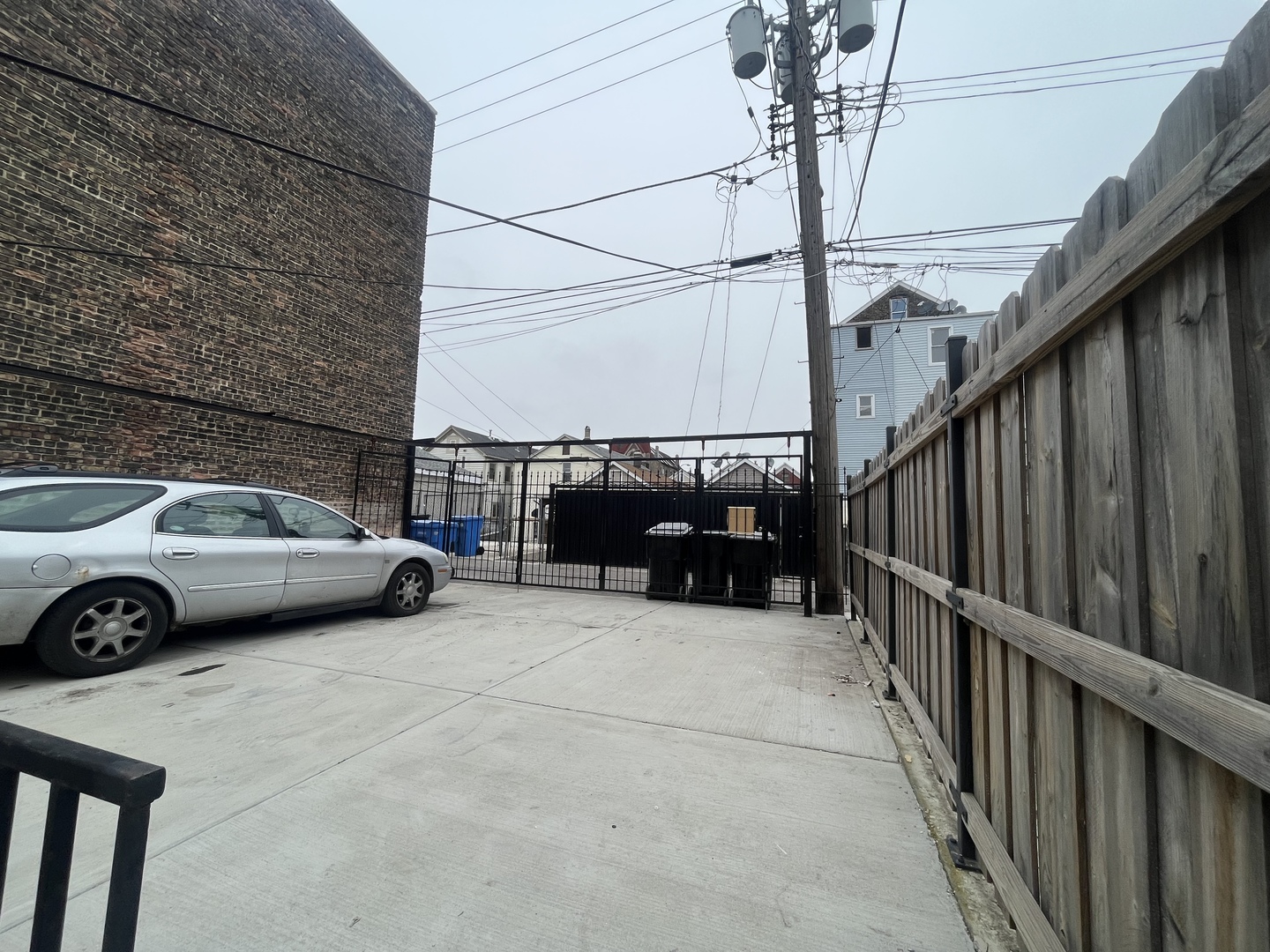 1646 W Cermak Road #1, Chicago, IL 60608