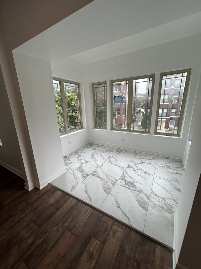 6016 S Saint Lawrence Avenue #1, Chicago, IL 60637