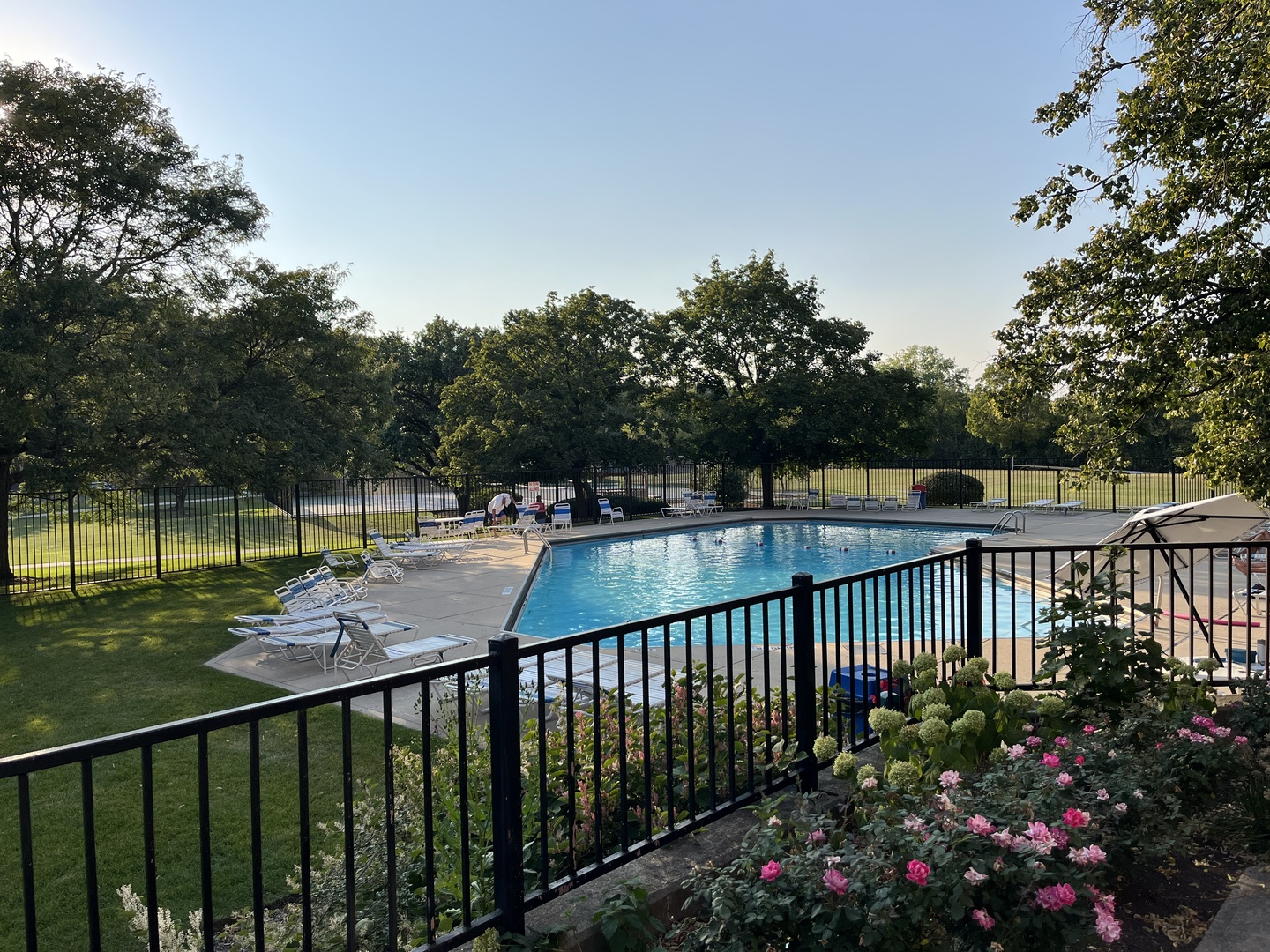 1811 FOUR LAKES Avenue #1H, Lisle, IL 60532