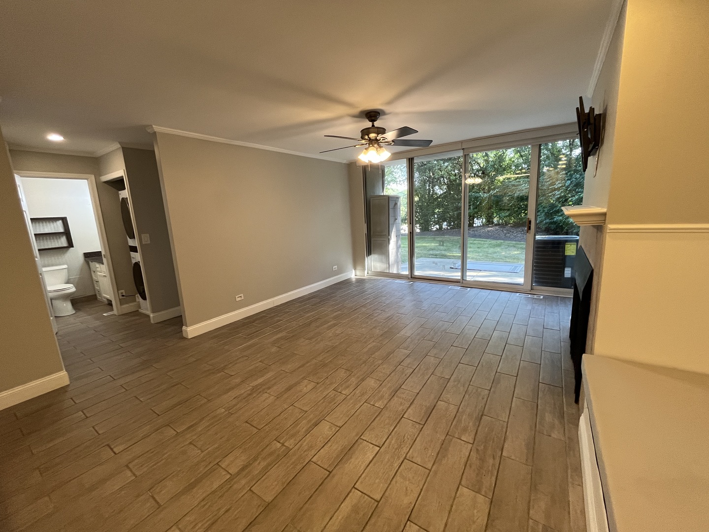 1811 FOUR LAKES Avenue #1H, Lisle, IL 60532