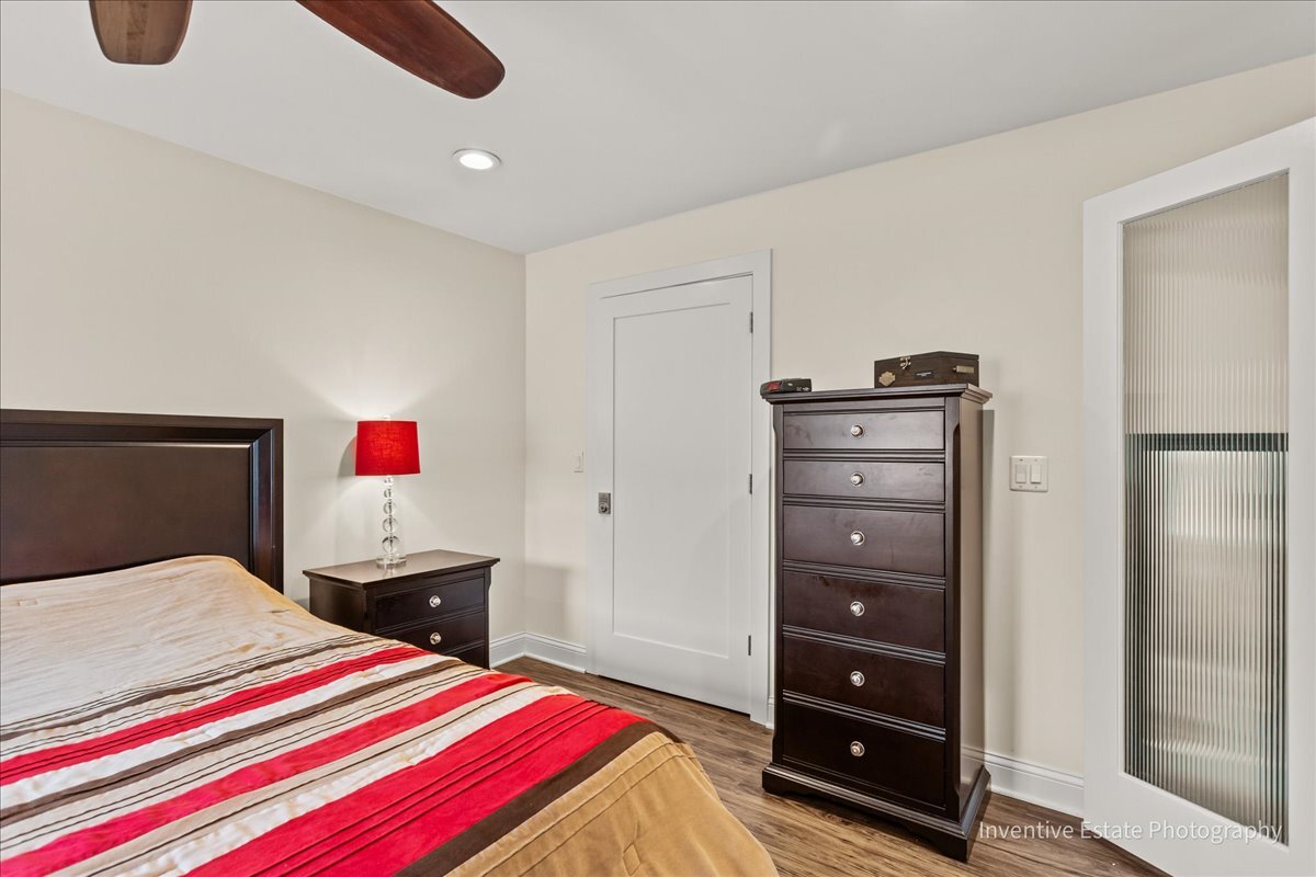 8337 Portsmouth Drive #D, Darien, IL 60561