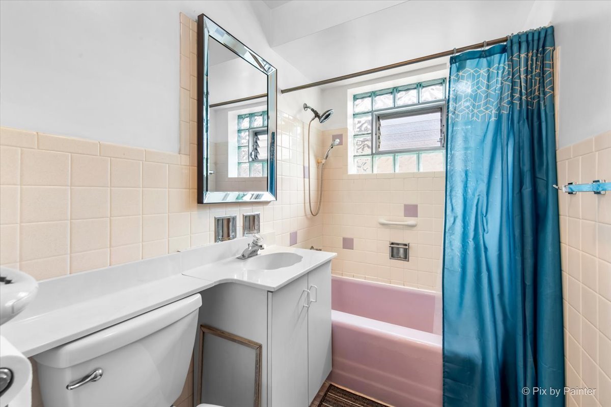 2424 N 77th Court #2, Elmwood Park, IL 60707