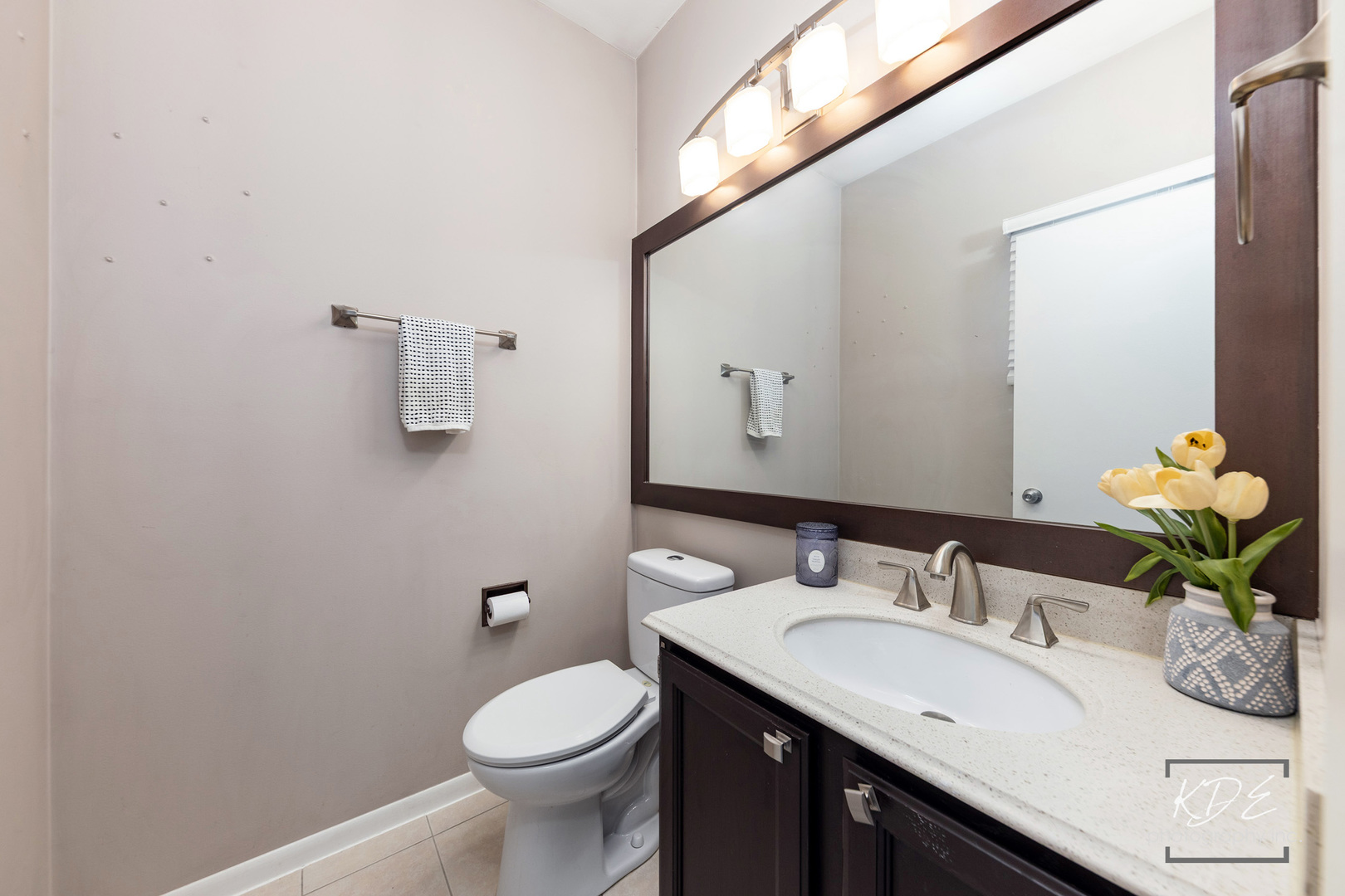 1500 Golfview Court, Glendale Heights, IL 60139