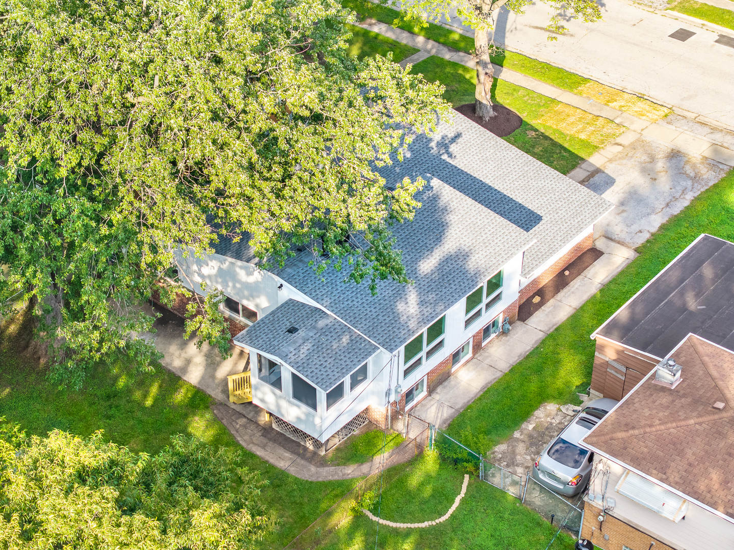 17212 Hawthorne Road, East Hazel Crest, IL 60429
