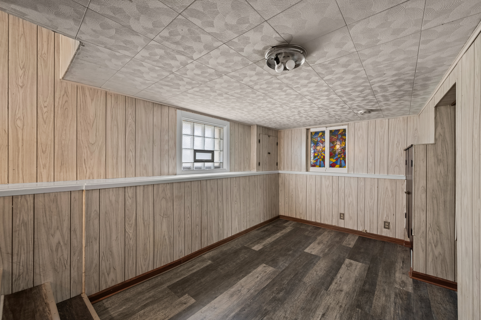5249 W Berteau Avenue, Chicago, IL 60641