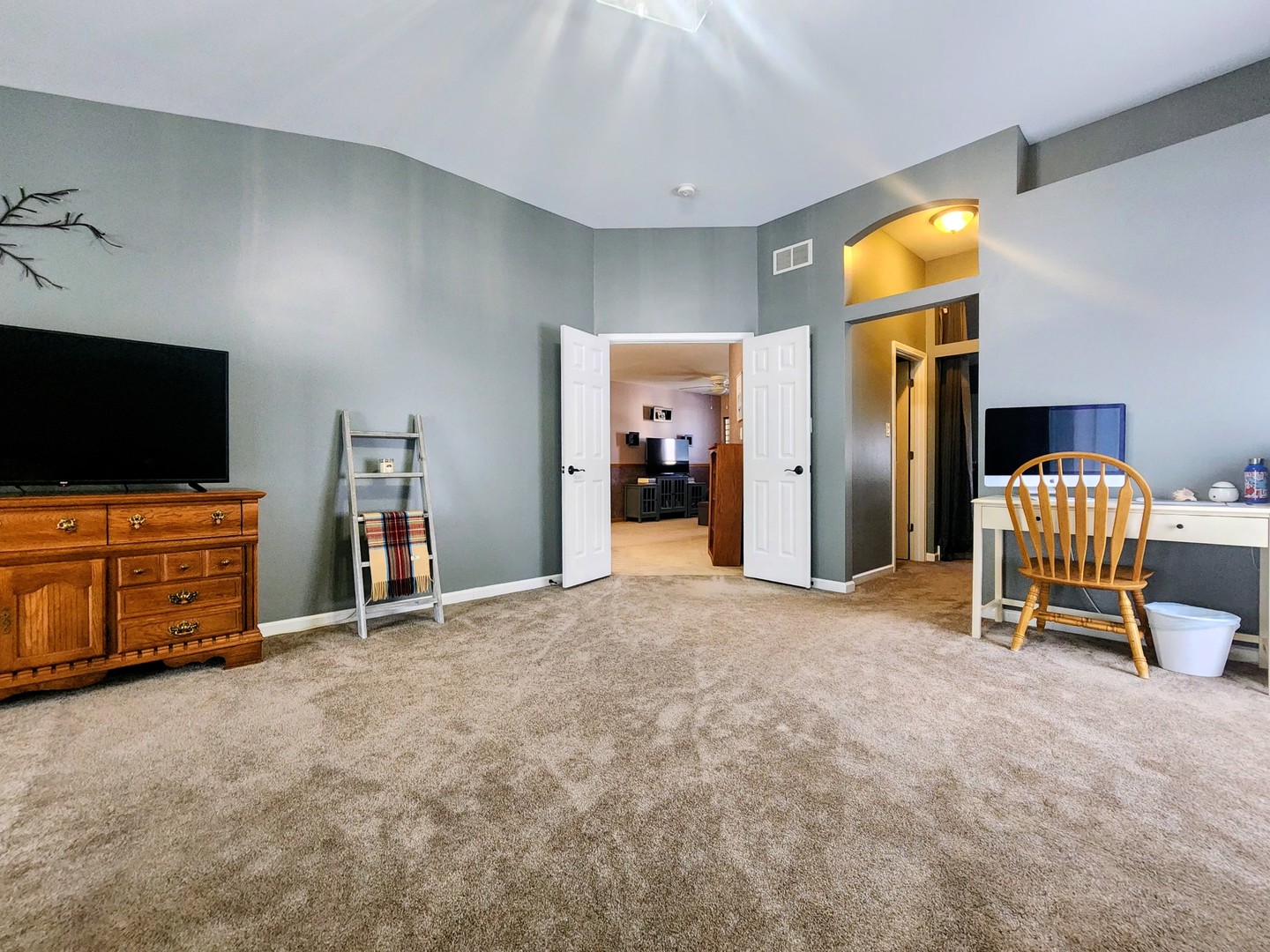 1612 Whisper Glen Drive, Plainfield, IL 60586