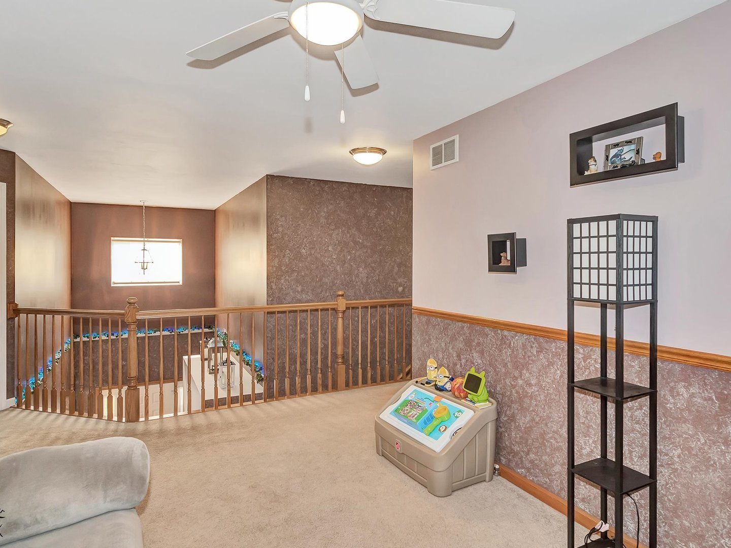 1612 Whisper Glen Drive, Plainfield, IL 60586