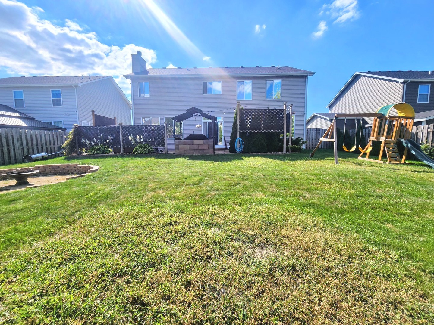 1612 Whisper Glen Drive, Plainfield, IL 60586