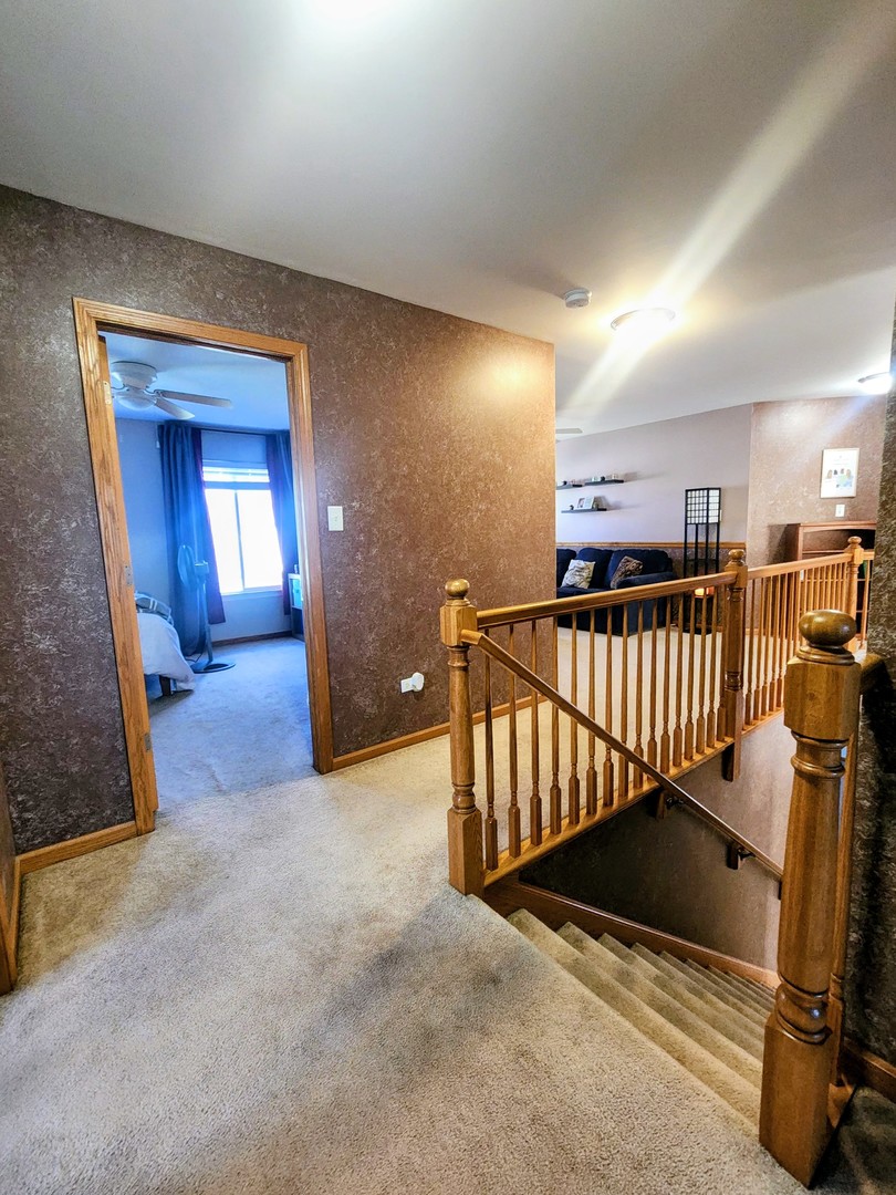 1612 Whisper Glen Drive, Plainfield, IL 60586