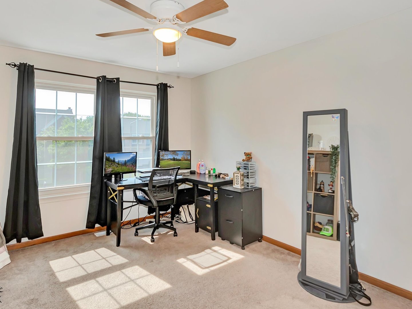 1612 Whisper Glen Drive, Plainfield, IL 60586