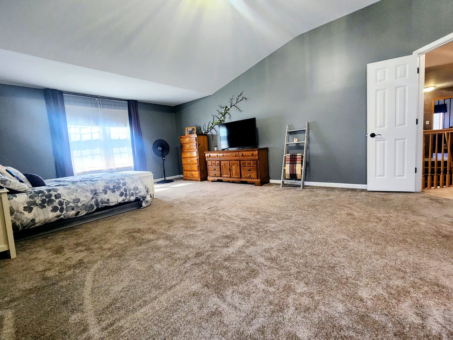 1612 Whisper Glen Drive, Plainfield, IL 60586