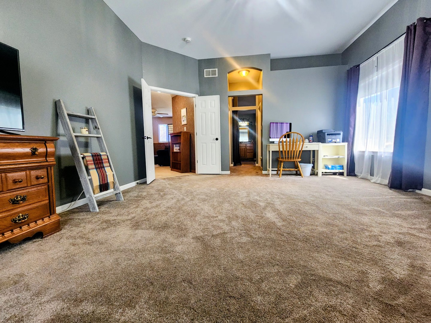 1612 Whisper Glen Drive, Plainfield, IL 60586