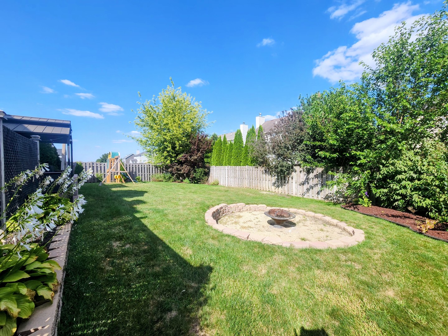 1612 Whisper Glen Drive, Plainfield, IL 60586