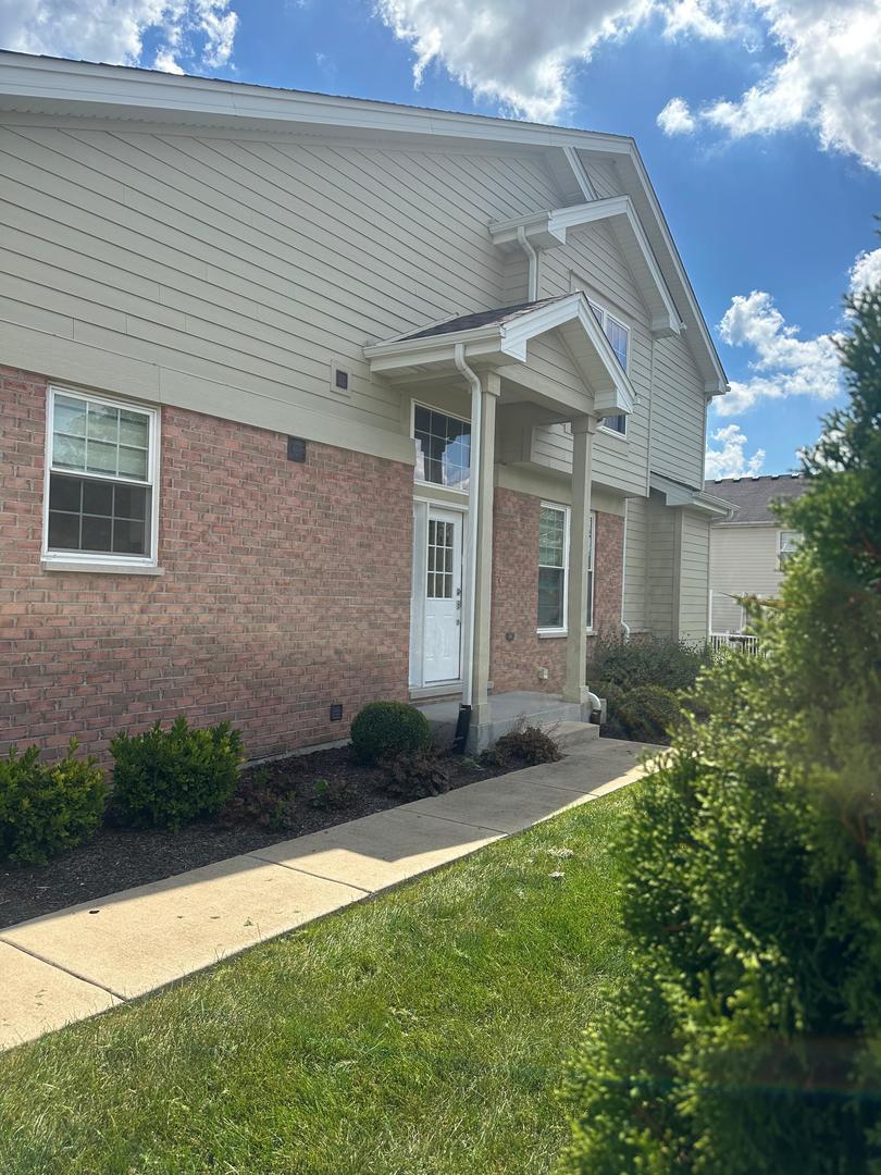 8408 Dawn Lane, Darien, IL 60561