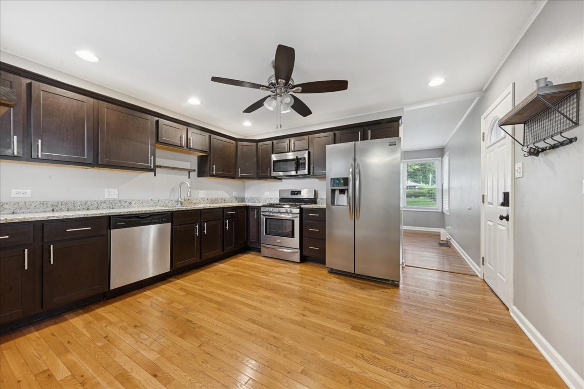 2403 South Street, Rolling Meadows, IL 60008
