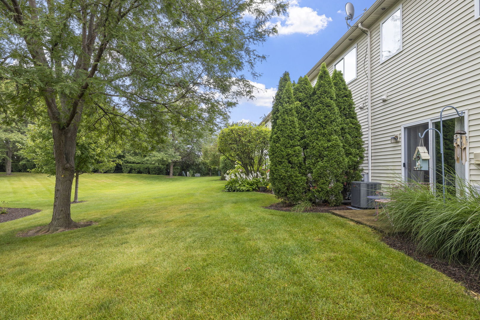 17612 S Gilbert Drive, Lockport, IL 60441