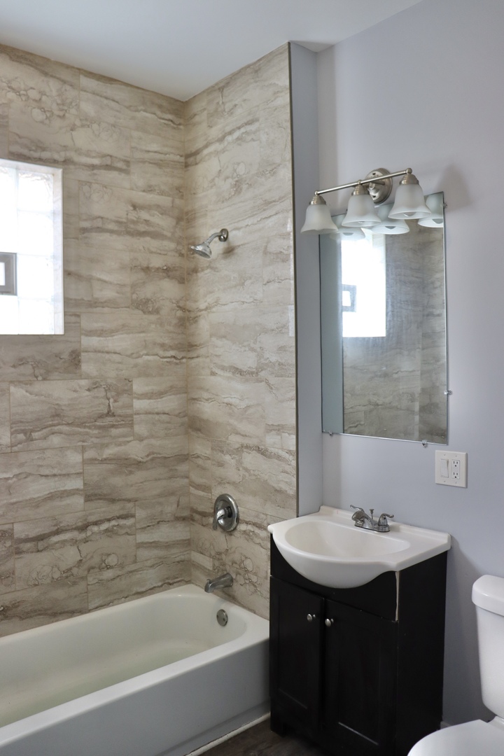 5718 S Sangamon Street #2, Chicago, IL 60621