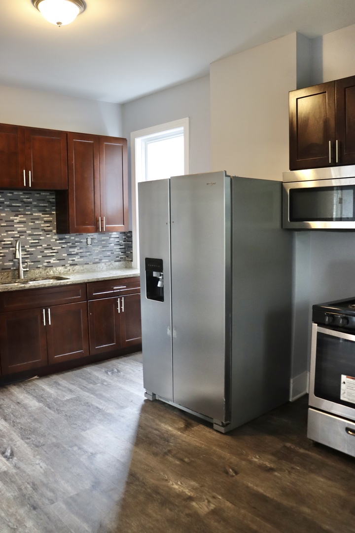 5718 S Sangamon Street #2, Chicago, IL 60621