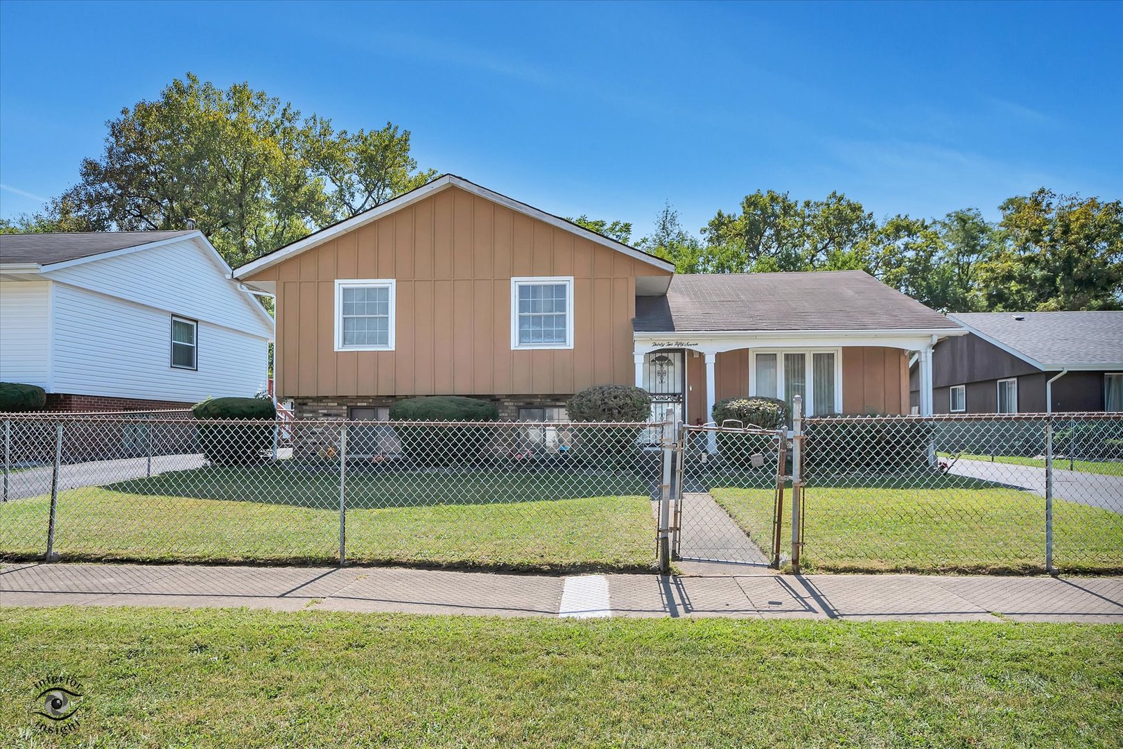 3257 Magnolia Drive, Markham, IL 60428