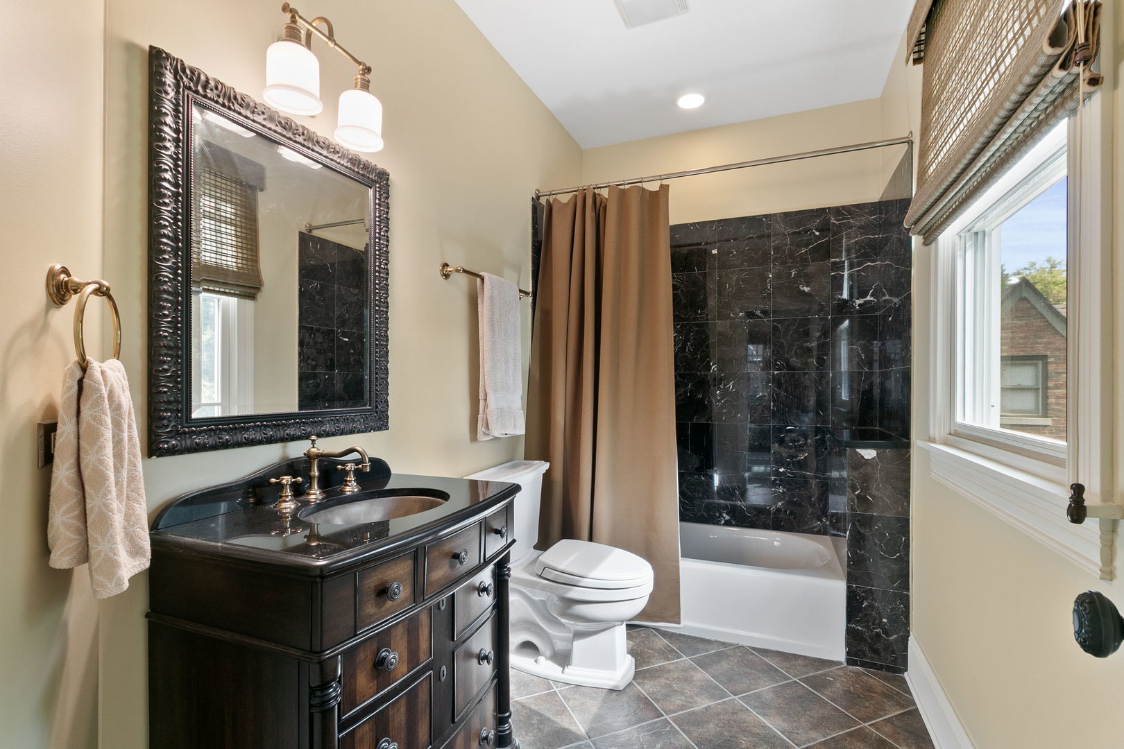 362 Downing Road, Riverside, IL 60546