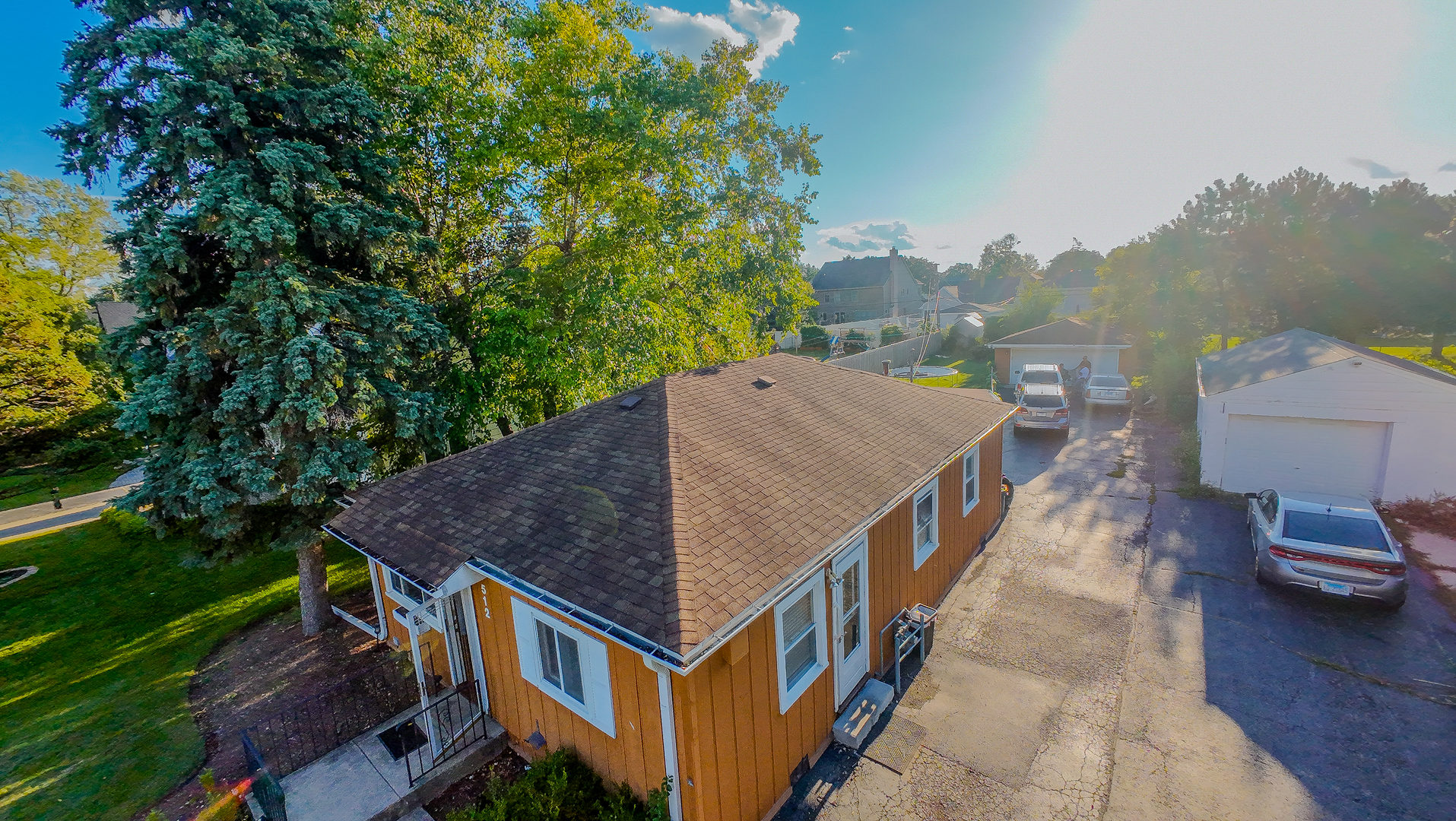 512 N Emroy Avenue, Elmhurst, IL 60126