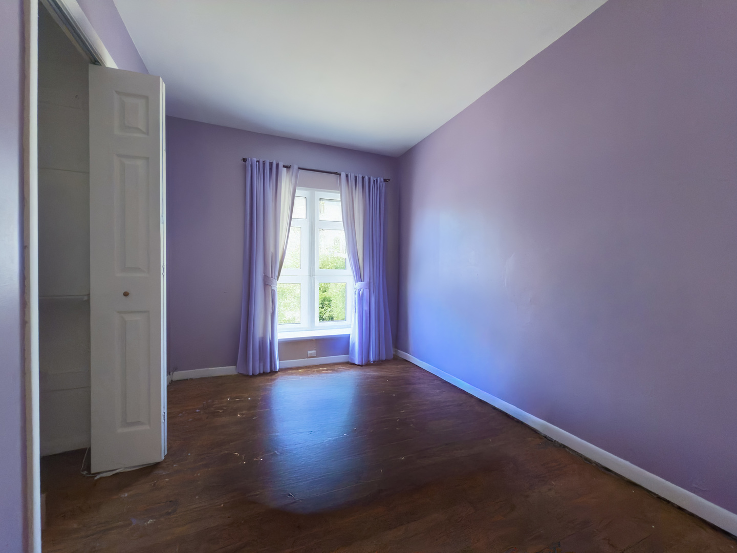 512 N Emroy Avenue, Elmhurst, IL 60126