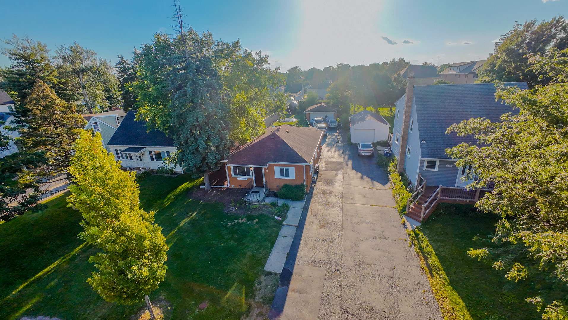 512 N Emroy Avenue, Elmhurst, IL 60126