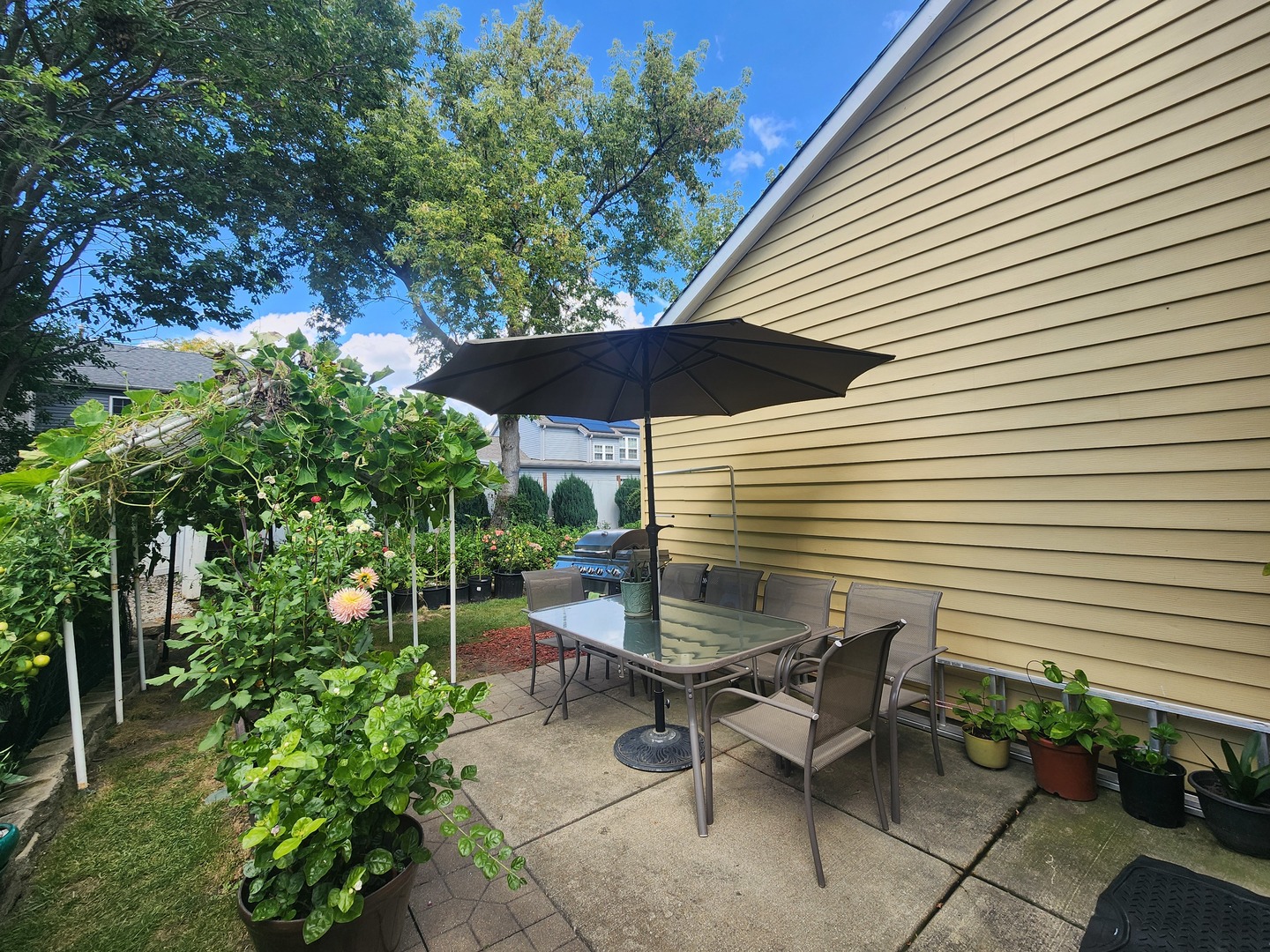 1520 Trescott Street, Mundelein, IL 60060