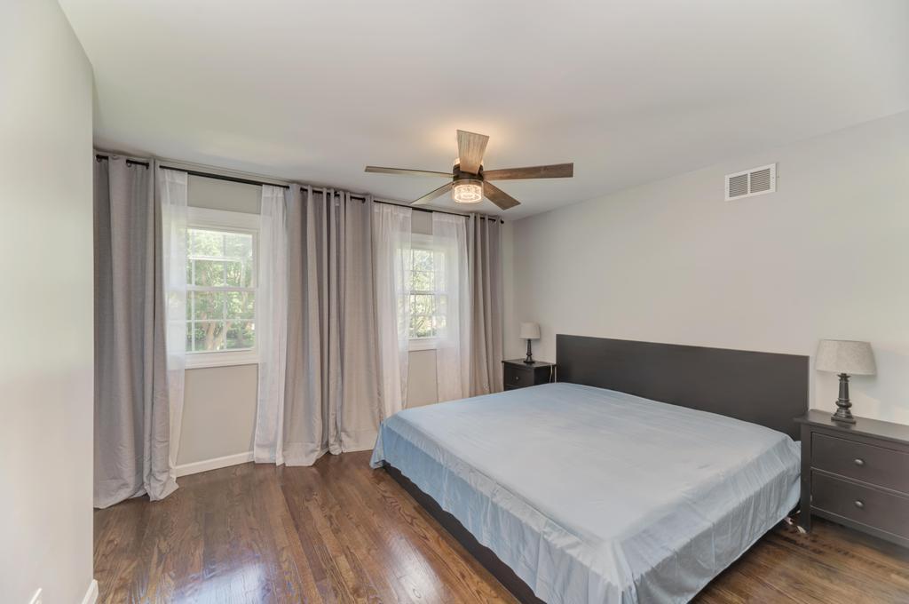 705 Potomac Avenue, Naperville, IL 60565
