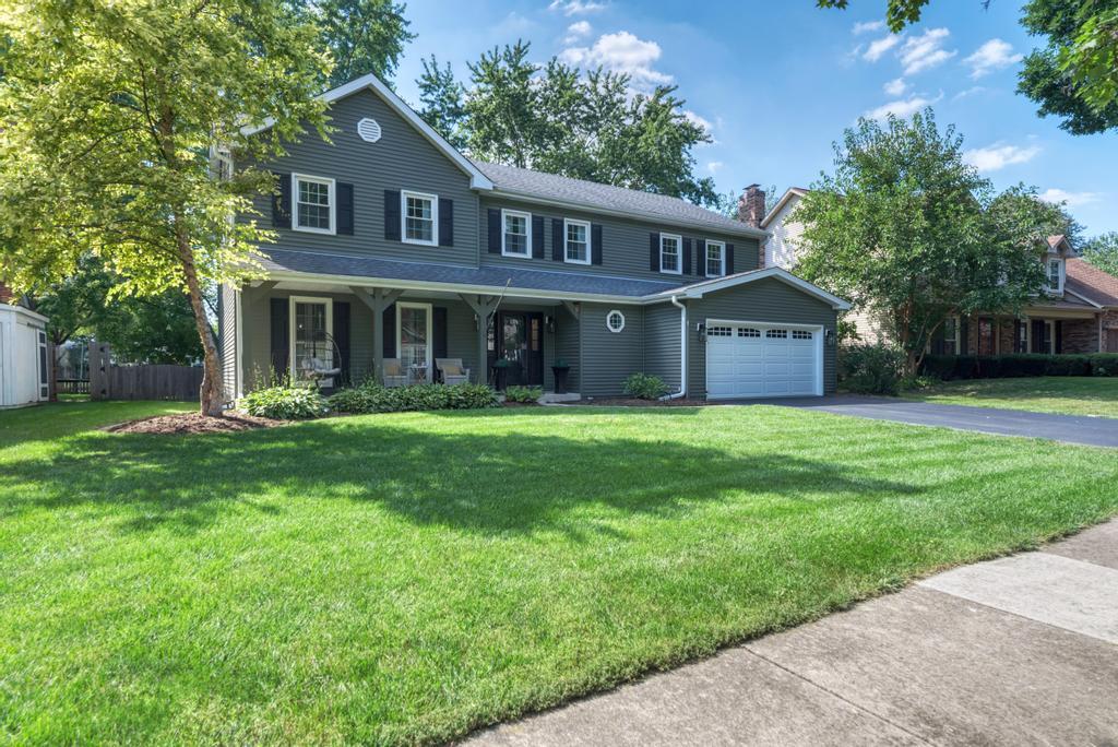 705 Potomac Avenue, Naperville, IL 60565