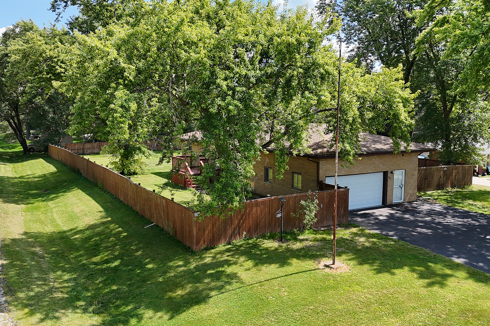 1400 Eunice Avenue, Joliet, IL 60433