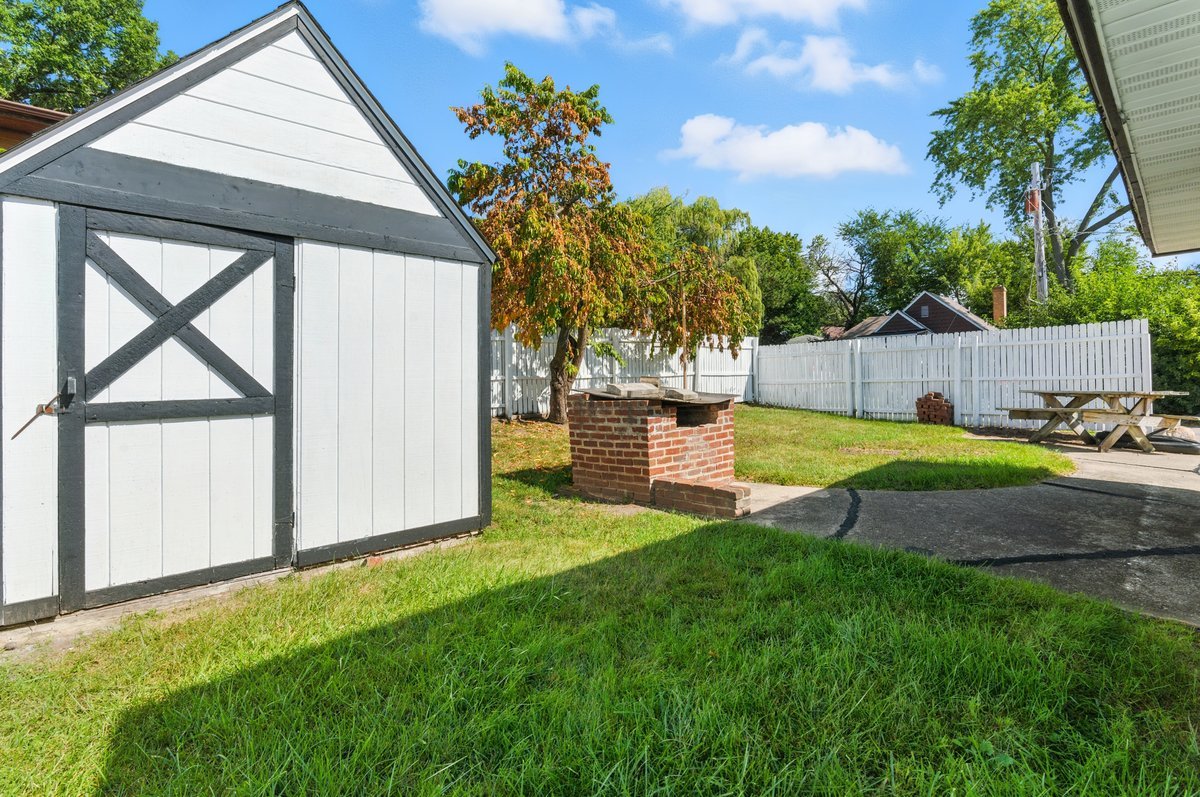 10 N Channel Drive, Round Lake Beach, IL 60073