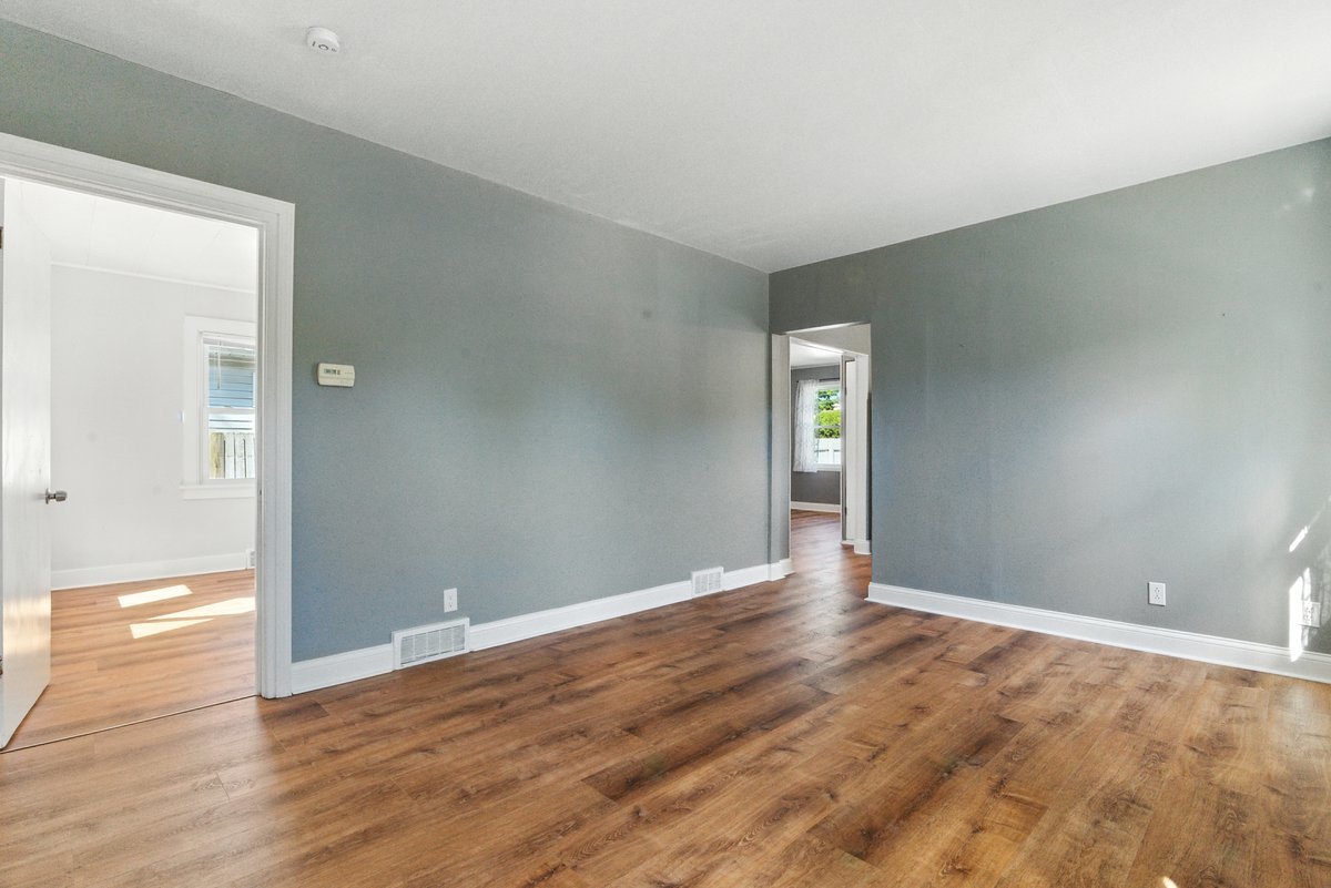 10 N Channel Drive, Round Lake Beach, IL 60073