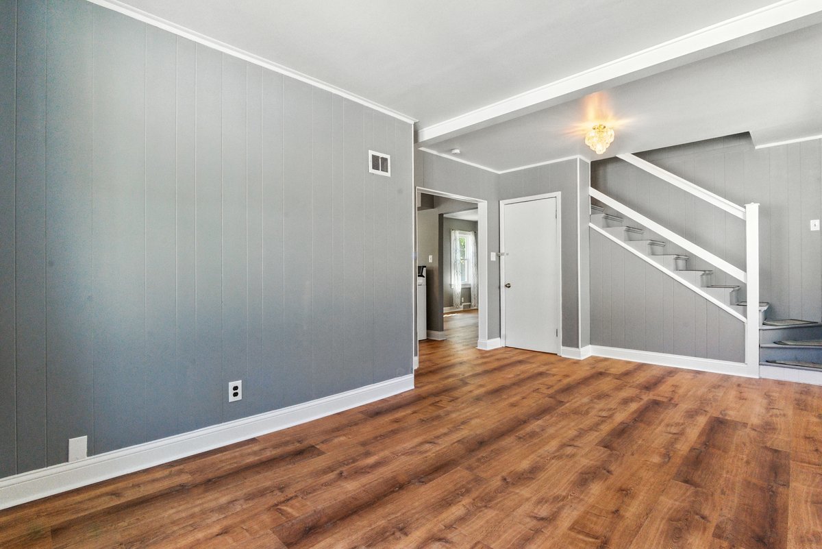 10 N Channel Drive, Round Lake Beach, IL 60073