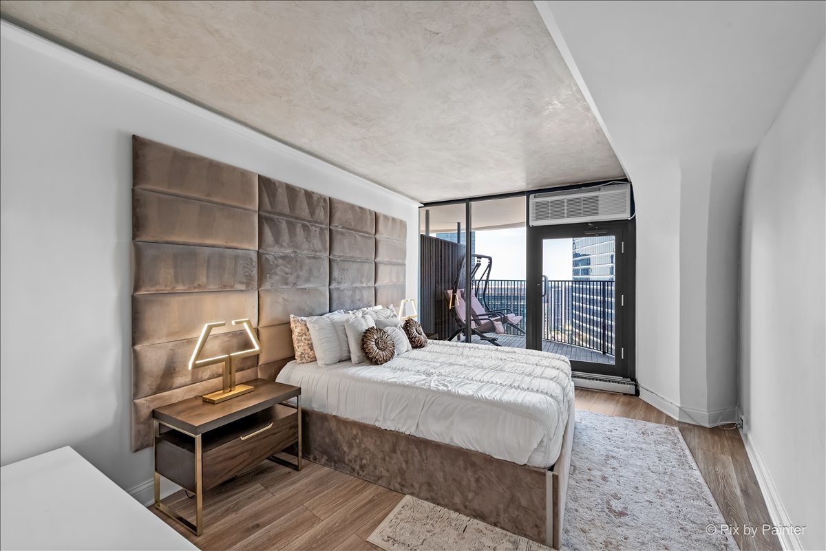 300 N State Street #5817, Chicago, IL 60654
