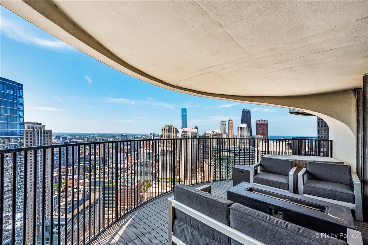 300 N State Street #5817, Chicago, IL 60654