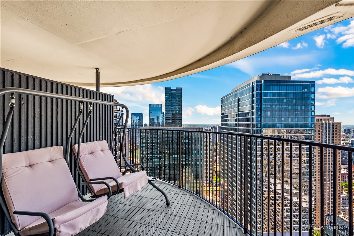 300 N State Street #5817, Chicago, IL 60654