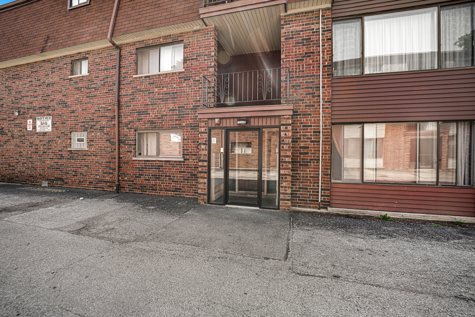 9832 Nottingham Avenue #6, Chicago Ridge, IL 60415
