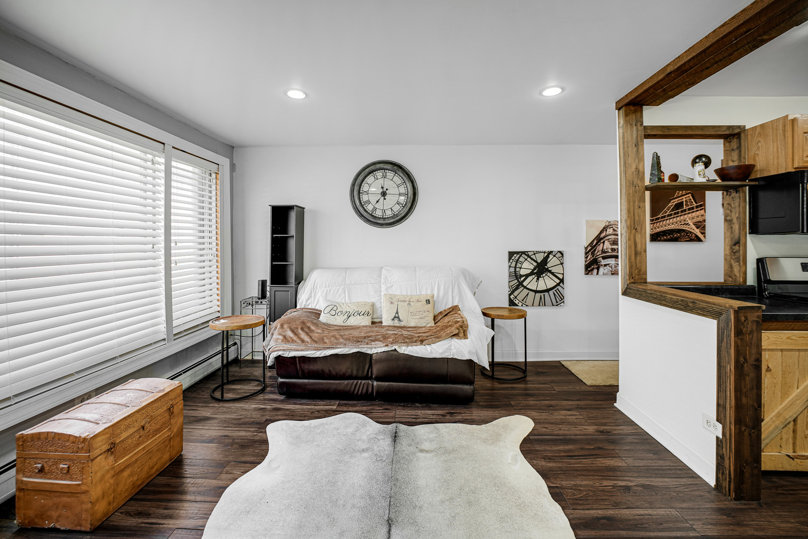 9832 Nottingham Avenue #6, Chicago Ridge, IL 60415