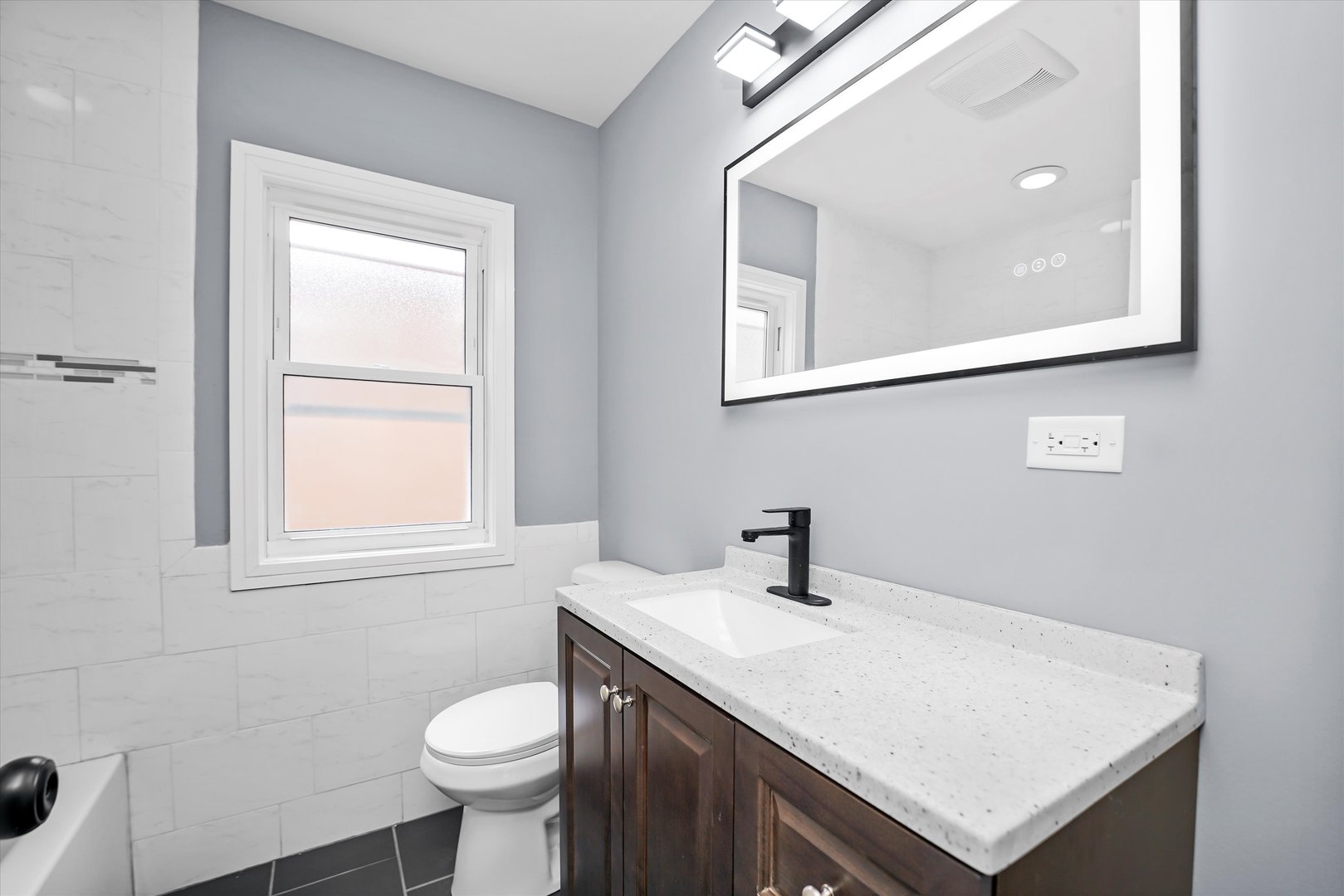 10135 S Forest Avenue, Chicago, IL 60628