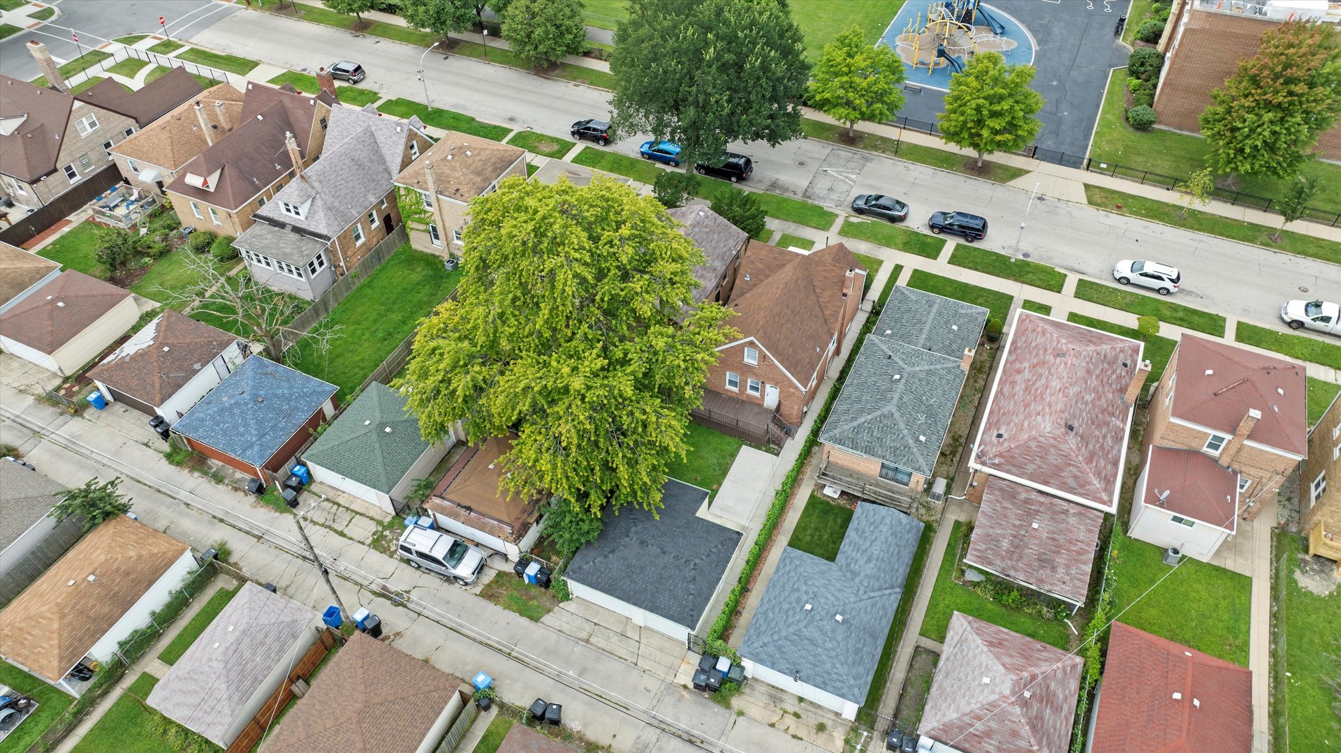 10135 S Forest Avenue, Chicago, IL 60628