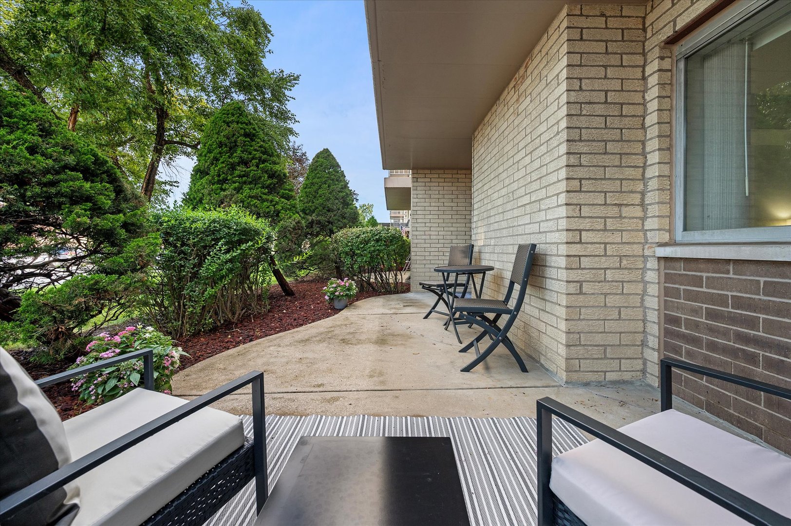 100 W Butterfield Road #101N, Elmhurst, IL 60126
