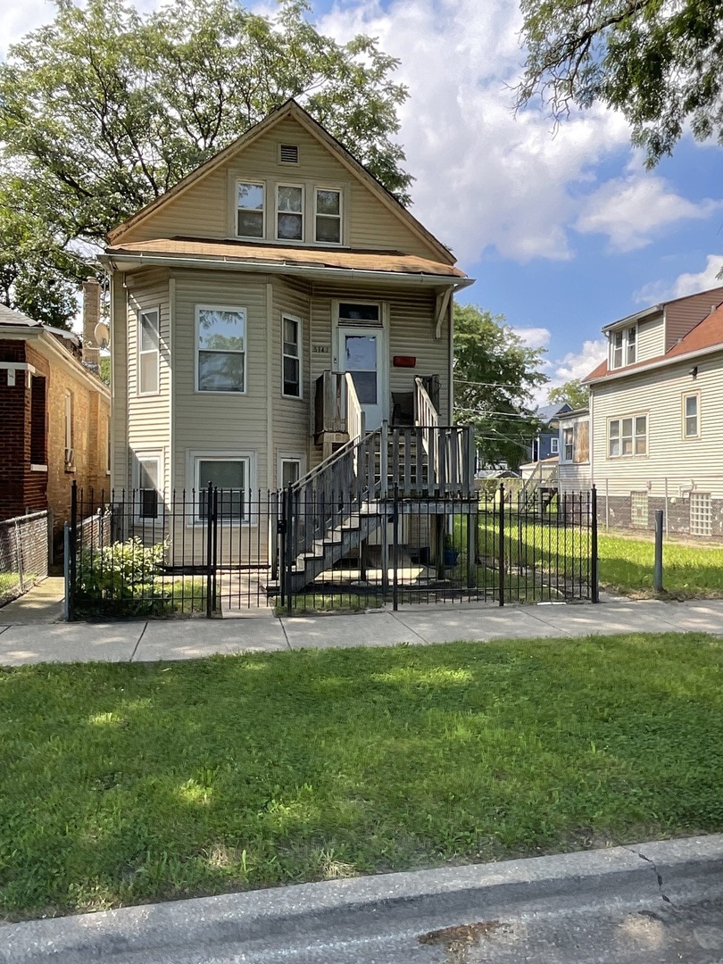 5742 S Marshfield Avenue, Chicago, IL 60636