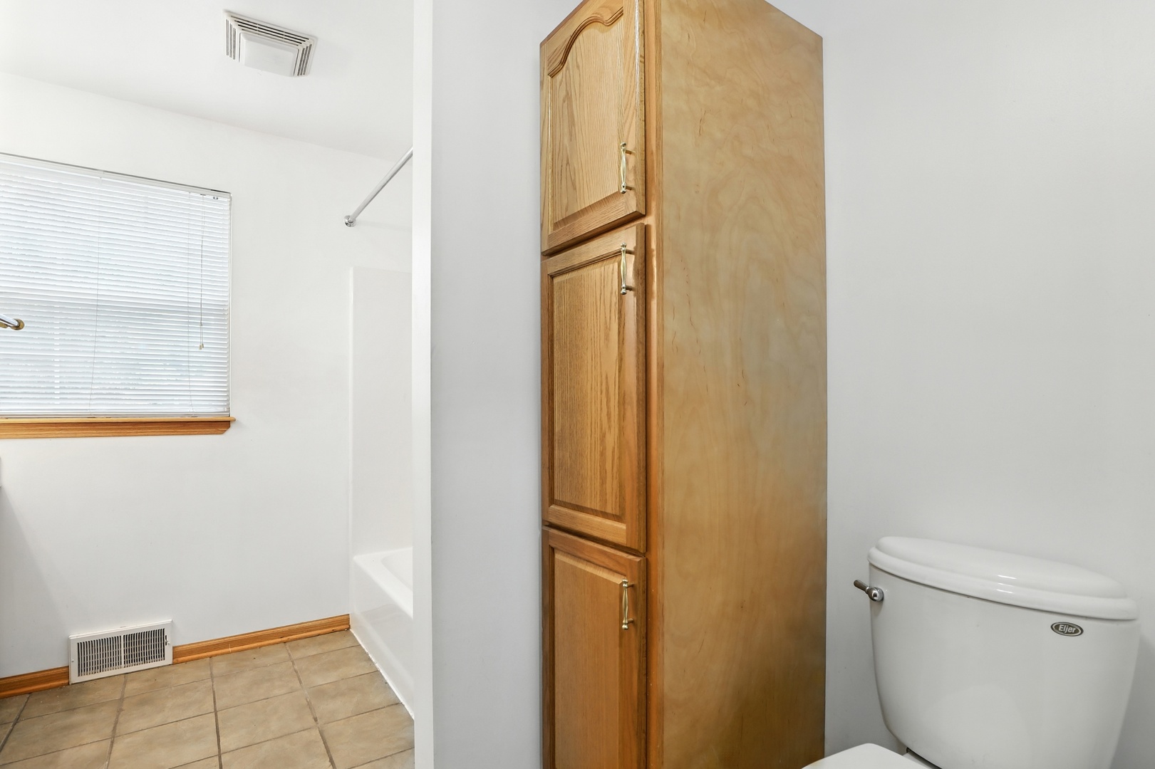 1401 20th Street, Zion, IL 60099