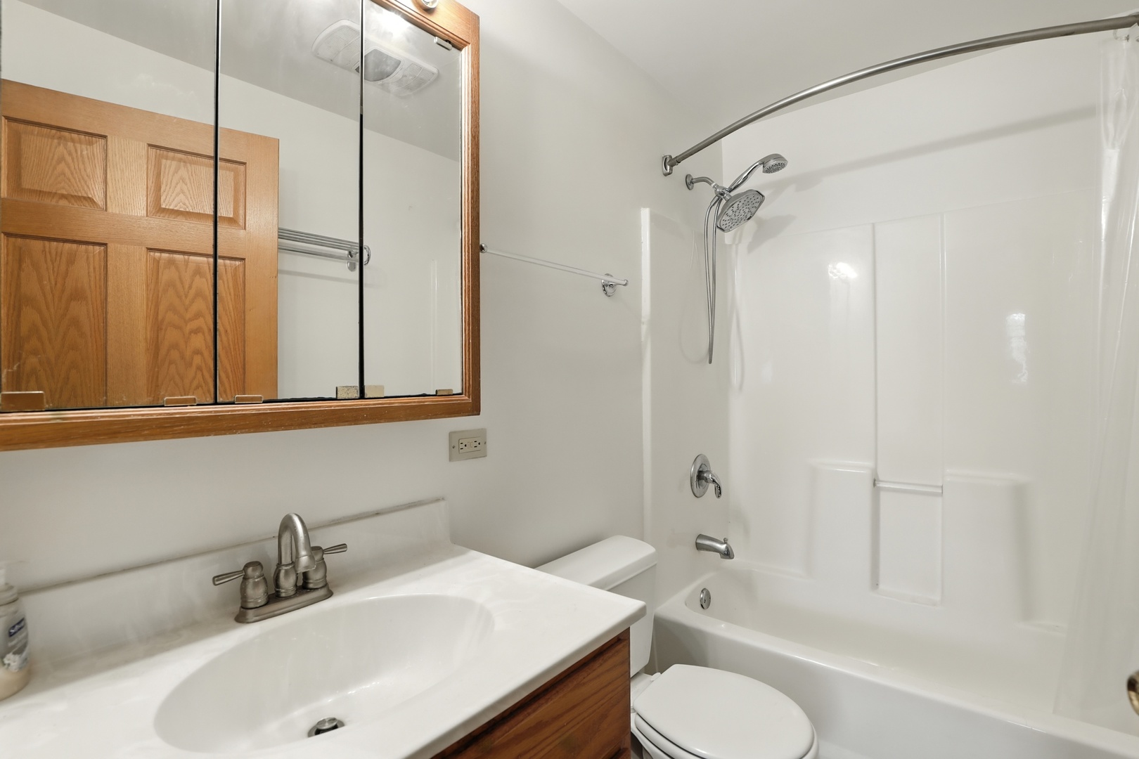 1401 20th Street, Zion, IL 60099