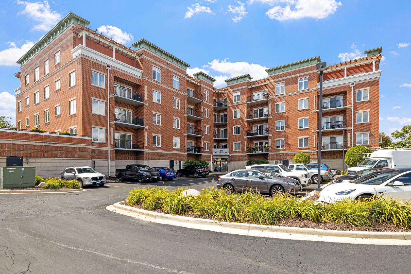 235 N Smith Street #401, Palatine, IL 60067